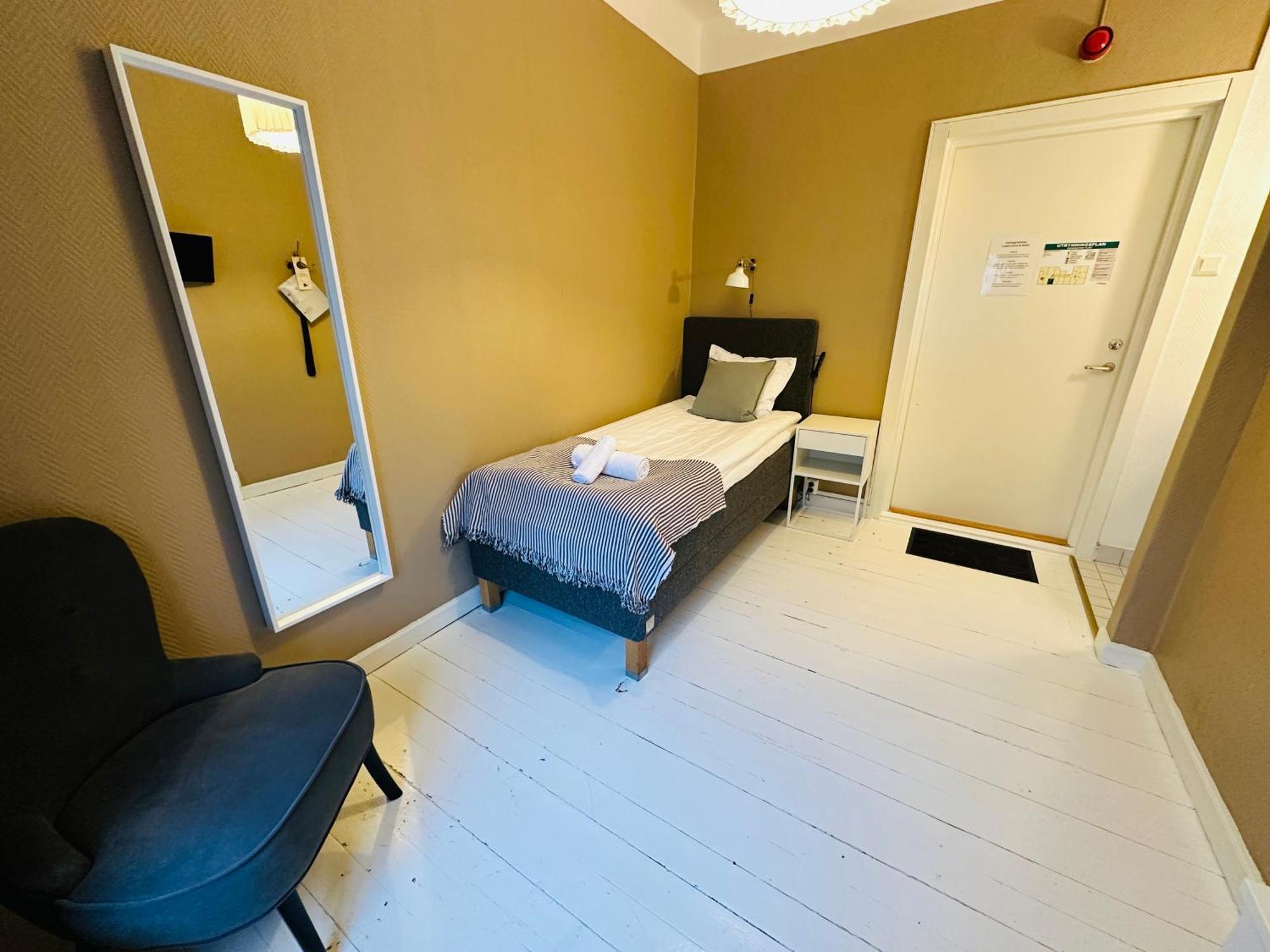 Vattengraendens Vandrarhem & Hotel Norrköping Zimmer foto